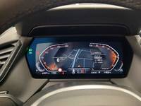 Pohľad na združený prístroj na palubnej doske