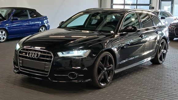 Vue de l’avant gauche