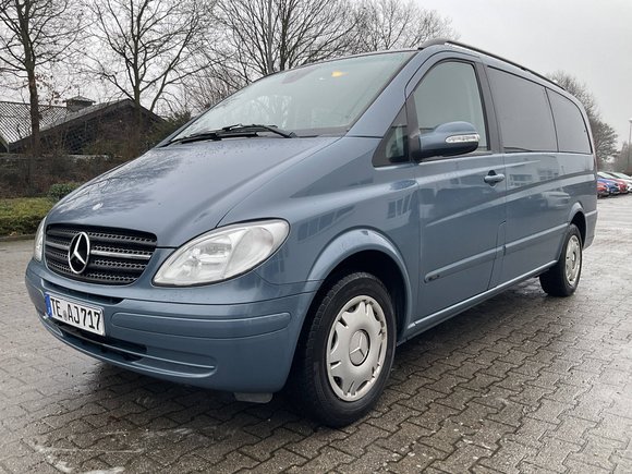 Pogled od napred levo