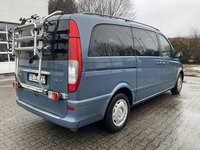 Pogled od pozadi levo