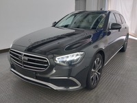 Vue de l’avant gauche