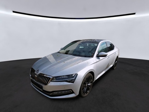 Widok z przodu po stronie lewej