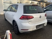 Pogled od pozadi levo