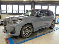 Pogled od napred levo