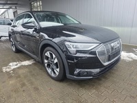 Pogled od napred  desno