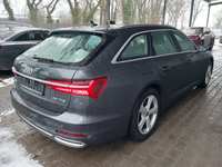 Pogled od pozadi desno