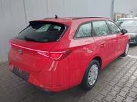 Pogled od pozadi desno