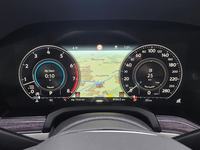 Pogled na kombinovani instrument