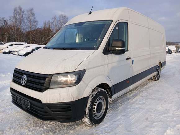 Pogled od napred levo