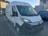 Pogled od napred  desno