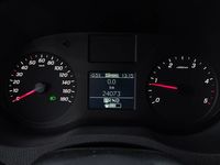 Pogled na kombinovani instrument