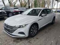 Pogled od napred levo