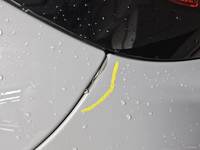 Odbijač zadaj na sredini