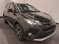 Pogled desno spredaj