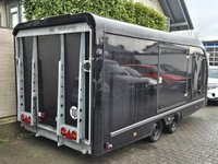 Вид сзади справа