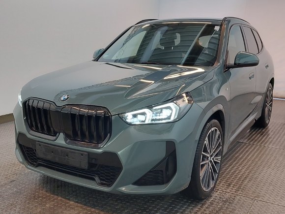 Náhľad spredu zľava