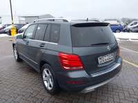 Pogled od pozadi levo