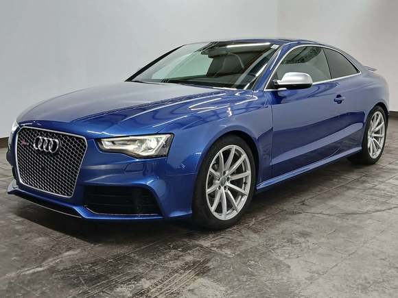 Pogled od napred levo