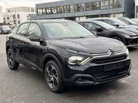 Вид спереди справа