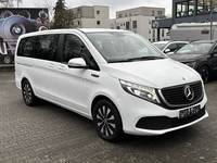 Вид спереди справа