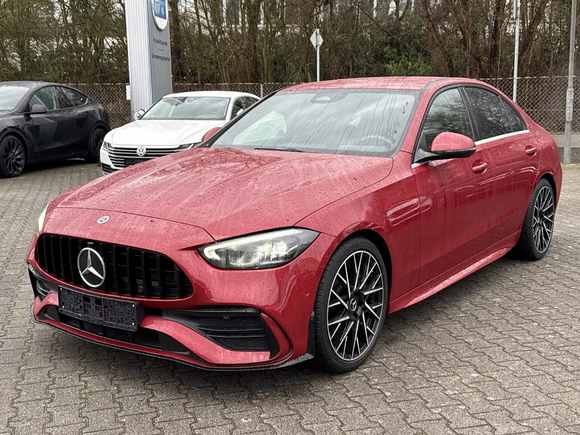 Вид спереди слева