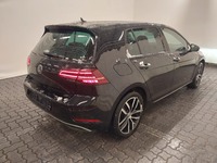 Pogled od pozadi desno