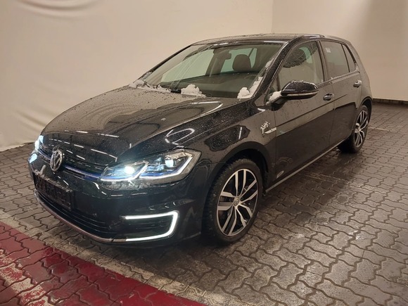 Pogled od napred levo