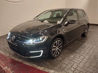 Pogled od napred levo