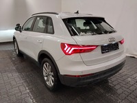 Pogled od pozadi levo