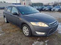 Pogled desno spredaj