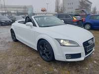 Pogled desno spredaj