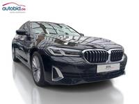 Pogled desno spredaj