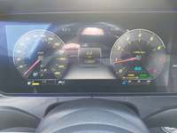 Pogled na kombinovani instrument