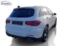 Pogled od pozadi desno