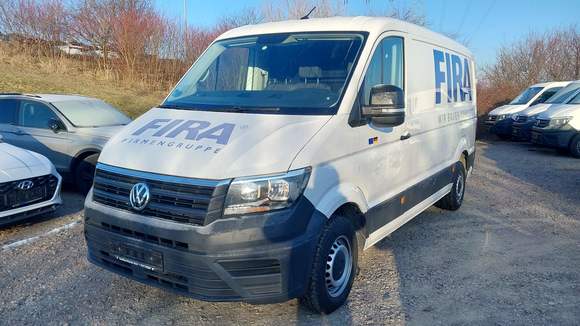 Pogled sprijeda lijevo