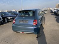 Pogled od pozadi desno