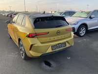 Pogled od pozadi levo