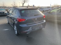 Pogled od pozadi levo