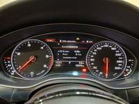 Pogled na kombinovani instrument