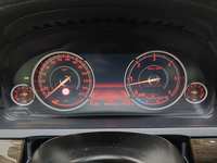 Pohled na přístrojovou desku