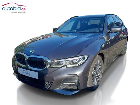 Pogled od napred levo