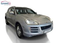 Вид спереди справа