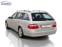 Вид сзади слева