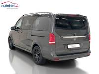 Вид сзади слева