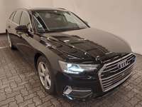 Pogled desno spredaj