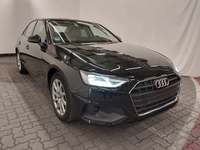 Pogled desno spredaj