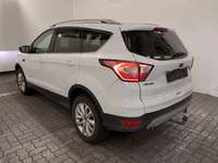 Pogled od pozadi levo