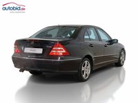 Вид сзади справа