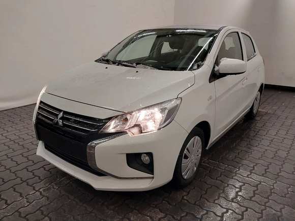 Pogled od napred levo