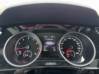 Вид на приборную панель